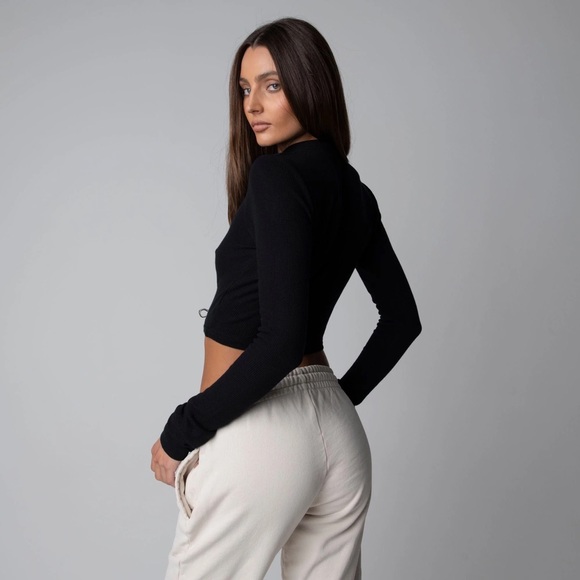 TALENTLESS Long Sleeve Mock Neck Waffle Knit Crop Top - Picture 2 of 12